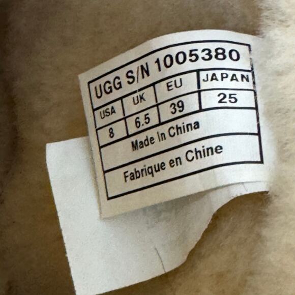 Ugg Women's Brown Becket Mid Calf Pull On Winter Shearling Buckle Boots Size 8 - Picture 10 of 10